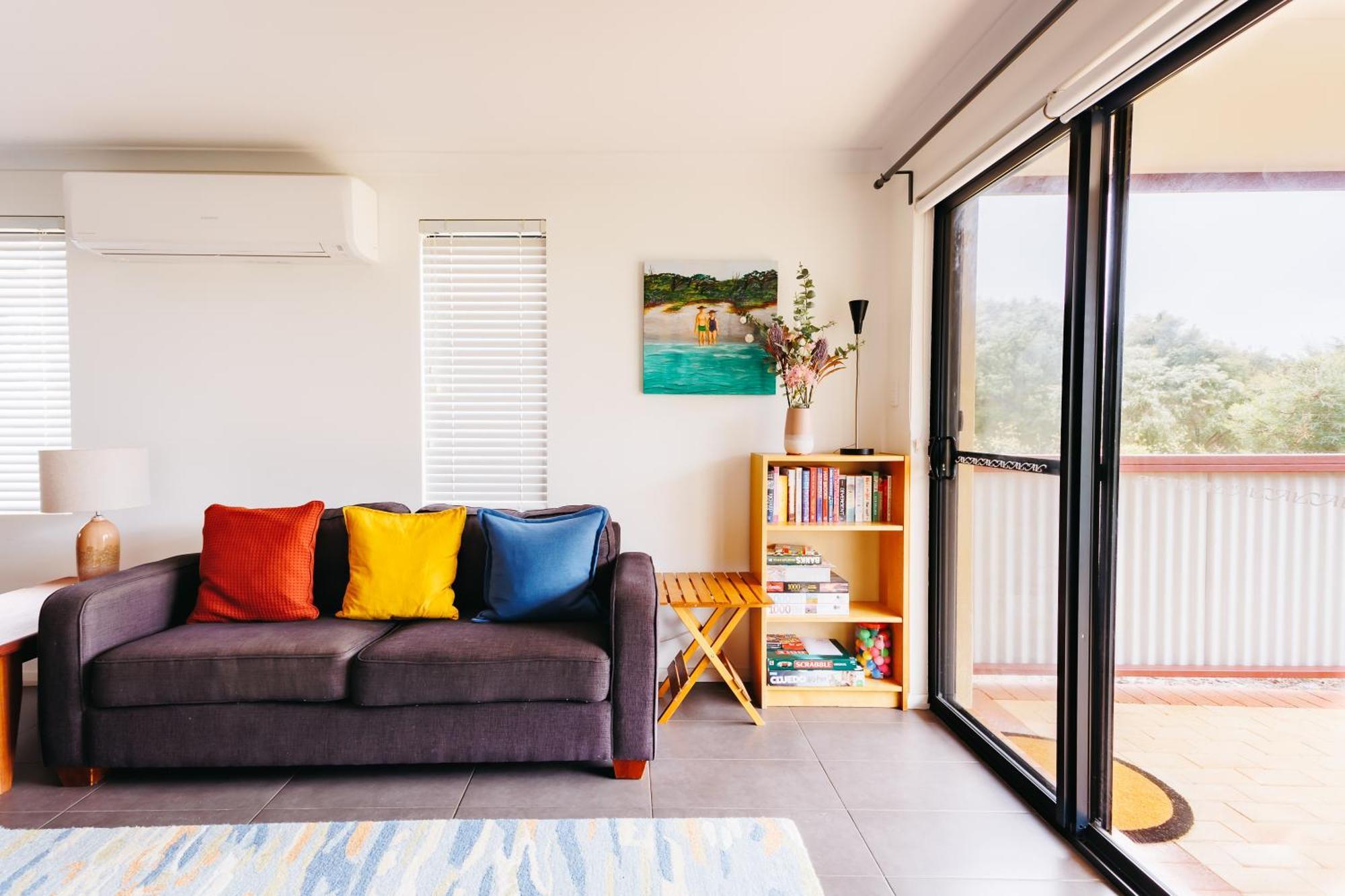Cosy Corner By The Bnb Collection Albany Bagian luar foto